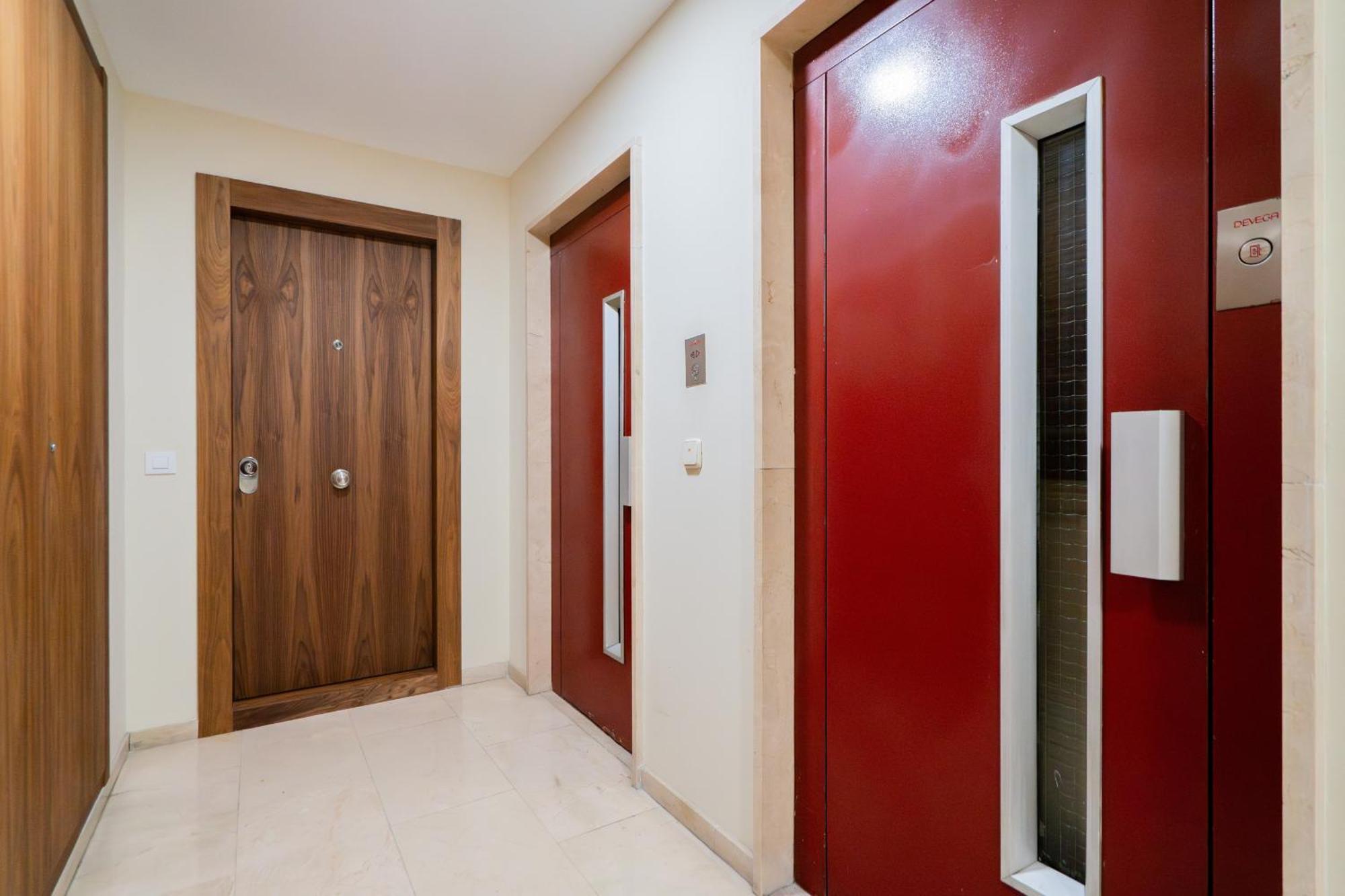 Apartamento Reformado Para 6 Personas En Plena Gran Via Alquiler Temporal マドリード エクステリア 写真