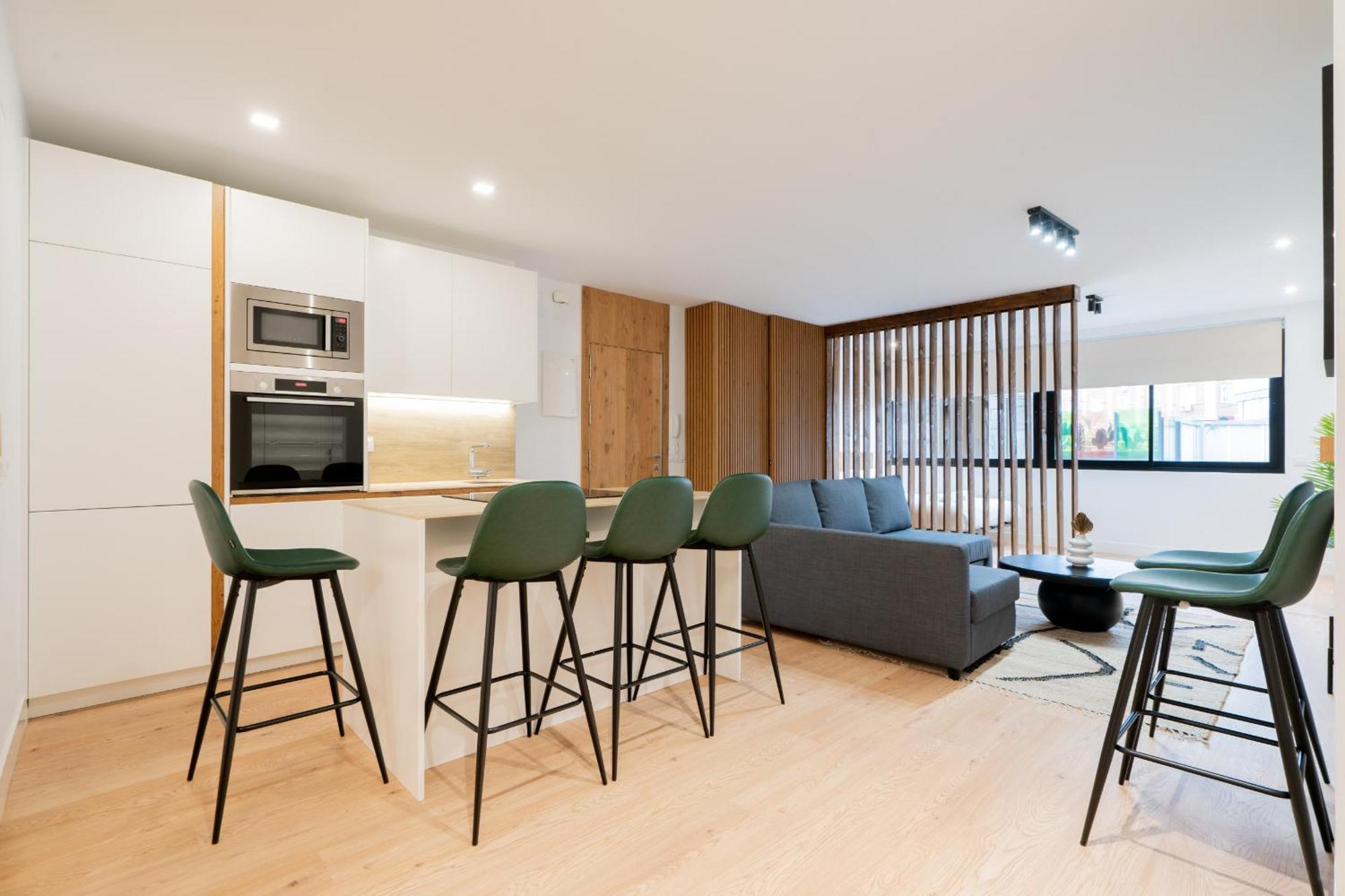 Apartamento Reformado Para 6 Personas En Plena Gran Via Alquiler Temporal マドリード エクステリア 写真