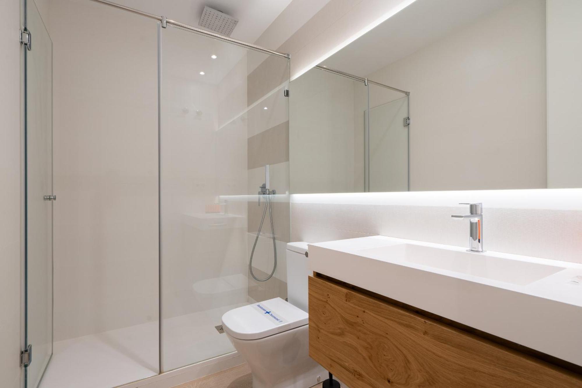 Apartamento Reformado Para 6 Personas En Plena Gran Via Alquiler Temporal マドリード エクステリア 写真
